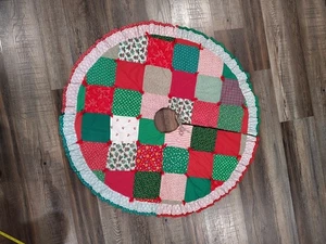 Primitiva Falda Árbol Dobladillo Volantes Acolchada Floral Navidad Hecha a Mano Vintage - Imagen 1 de 11