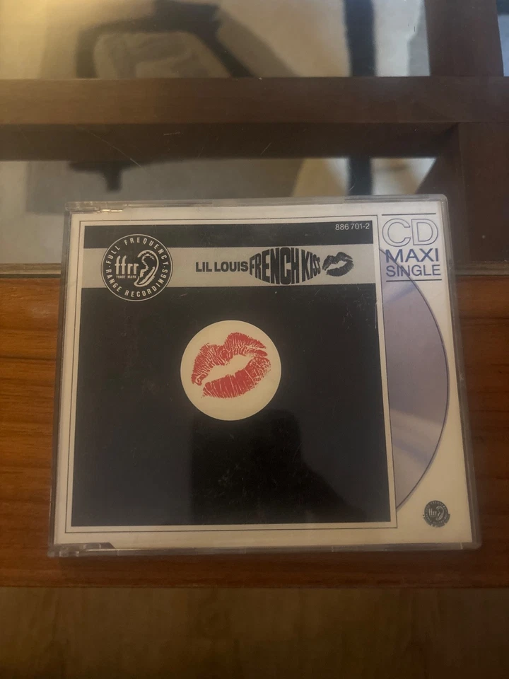 Music Musik MAXI Lil Louis – French Kiss - Bild 1 von 1