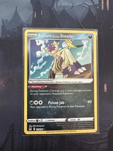 Radiant Hisuian Sneasler 123/196 Swsh11: Lost Origin Holo - Bild 1 von 2