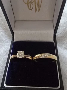 9ct Gold Ring Set - Picture 1 of 7
