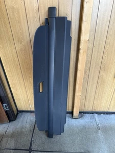 Skoda Octavia Mk3 Estate Rear Retractable Parcel Shelf (5e9867871B)13-20 - Picture 1 of 4
