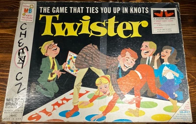 复古 1966 年 TWISTER 棋盘游戏 Milton Bradley #4645 带原装盒 — 第 1/4 张图片