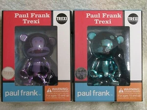 Julius the Monkey Paul Frank Trexi 2 figuras coleccionables diferentes en muy buen estado nuevas en paquete - Imagen 1 de 3