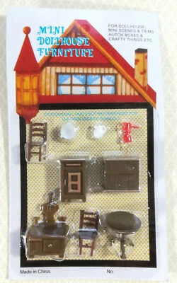 Dollhouse Miniature 1:48 Quarter Scale Kitchen Set Table Chairs Stove Icebox - Image 1 of 3