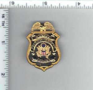 Federal Reserve Bank Police Officer 1-Inch Antique Mini Pin - gold color