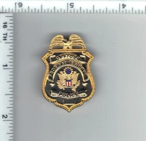 Federal Reserve Bank Police Officer 1-Inch Antique Mini Pin - gold color - Picture 1 of 1