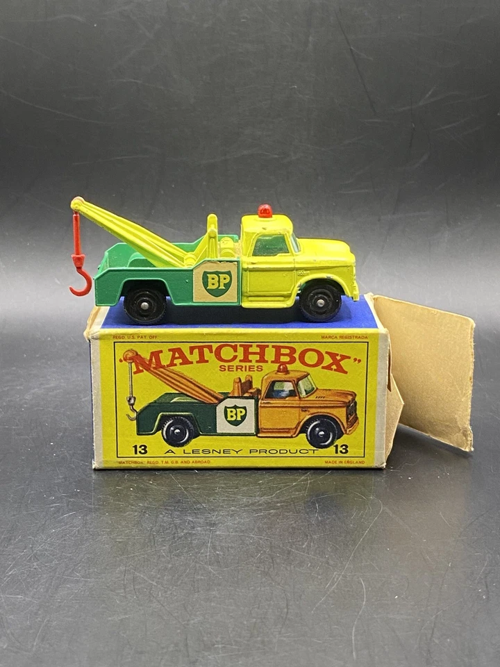 Matchbox Lesney #13 D Dodge Wreck Truck 1965 w/original Box Vintage Toy Truck - Image 1 of 4