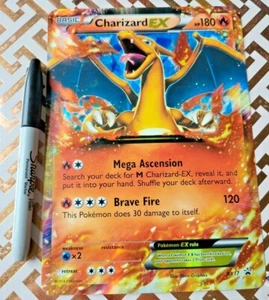 Pokemon TCG Card Jumbo Oversized Black Star Promo Charizard XY17 - Picture 1 of 5