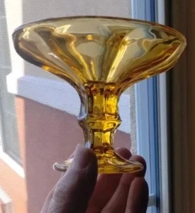 Anchor Hocking Glass Fairfield Amber Pedestal Nut Dish - Picture 1 of 11