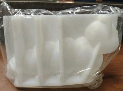 10" Caterpillar Silicon Mold - Image 1 of 2