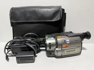 Sony CCD-TRV815 Hi8 Video Camera Recorder Handycam Vision 72x Digital Zoom Works - Picture 1 of 15
