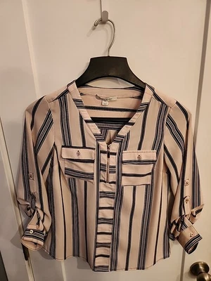 Женская розовая блузка Studio Works с v-образным вырезом и длинным рукавом размер Petite PS на молнии спереди - Изображение 1 из 4