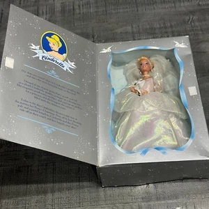 Vintage Barbie Walt Disney Wedding Cinderella 45th 14232 Loose In Box - Picture 1 of 5