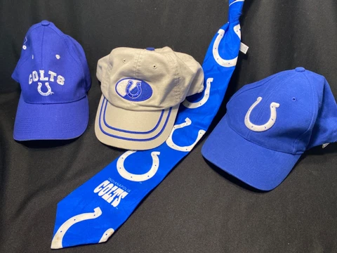 Lot of 4 Indianapolis Colts Items - 3 Hats/ Caps - 1 WaltyWear Tie Cover
