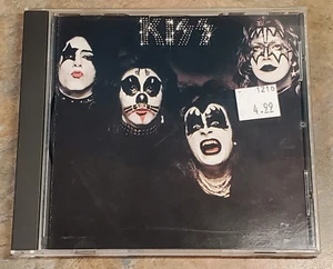 KISS - 1974 Self Titled - CD CRC Edition - "P2-24146" - Deuce Strutter VGC - Bild 1 von 14