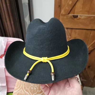 RÉPLICA DE SOMBRERO DE OFICIALES SINDICALES DE LA GUERRA CIVIL Foto 1 de 4