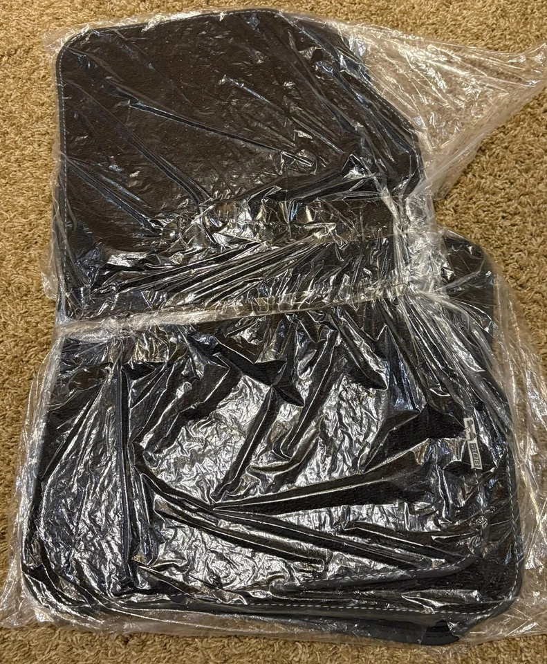 Напольные коврики 2021 Jeep Renegade выпуск к 80-летию НОВЫЙ набор из 4 штук - Изображение 1 из 4