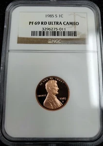 1985 S 1c Lincoln Memorial Proof Cent-NGC PF69RD (Red) Ultra Cameo  - Picture 1 of 4