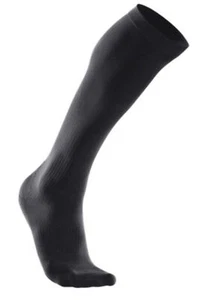 NEW || 2XU Womens Compression Performance Run Socks – Black - Picture 1 of 3