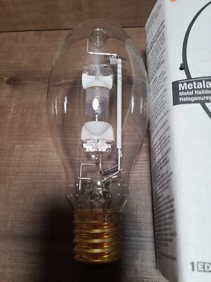 Sylvania M400/U/ED28 400w E39 Mogul 4000k M59/E Metalarc Metal Halide lamp - Image 1 of 4