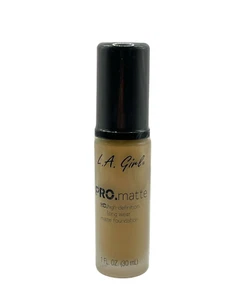 L.A. Colors Pro. Matte HD High Definition Long Wear Liquid Foundation, GLM676 - Picture 1 of 4
