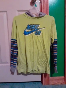 Lime Green And Blue Nike Skateboarding Hoodie With Stripes On Sleeves.Size 10/12 - Picture 1 of 3