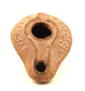 Roman terracotta oil lamp - Picture 1 of 4