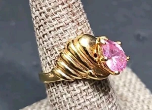 VINTAGE 18KT GE RING SIZE 8.25 PINK STONE 70s 80s - Picture 1 of 7