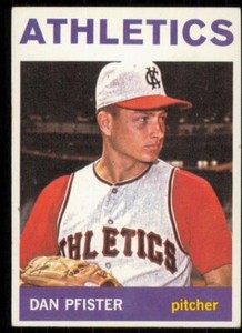 1964 TOPPS DAN PFISTER KANSAS CITY ATHLETICS #302 EX
