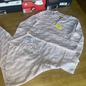 That’s A Awful Lot of Cough Syrup Women’s Thermal Set Beige Sz Medium NWT - Picture 1 of 4