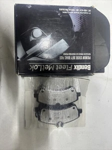 “PADS ONLY” Bendix MKD1318FM Disc Brake Pad Set For 09-18 Van Sprinter 3500 - Foto 1 di 4