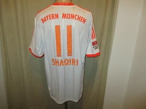 FC Bayern München Adidas Auswärts Triple Trikot 2012/13 + Nr.11 SHAQIRI Gr.XL - Picture 1 of 9