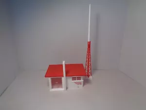 PLASTICVILLE VINTAGE TV TRANSMITTING TV STATION. LAYOUT GRADE.NO BOX. - Foto 1 di 8
