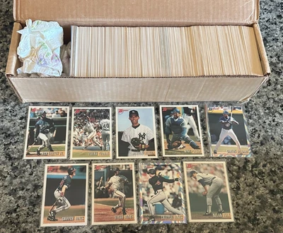 JUEGO DE BÉISBOL 1993 BOWMAN SIN JETER PETTITE COMO NUEVO CASI NUEVO-COMO NUEVO CHIPPER JONES PIAZZA RIVERA Foto 1 de 2