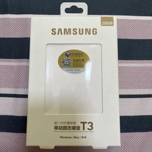 Samsung T3 Portable External Drives SSD 250GB type-c - Afbeelding 1 van 2