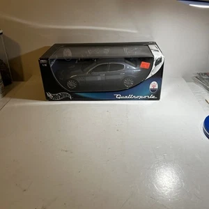 1:18 Maserati Quattroporte Hot Wheels Diecast - Bild 1 von 6
