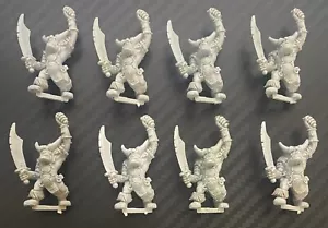 warhammer fantasy - x8 black orcs - older edition, used. - Foto 1 di 2