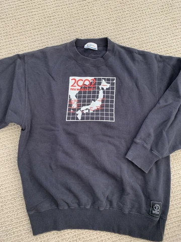 2002 FIFA World Cup Korea Japan Official Black Crewneck Sweater Pullover Cover