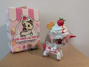Figura Vinilo Tokidoki Parfait Queen Unicorno - Serie Unicornos Ice Cream Shop - Imagen 1 de 8