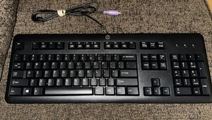 Hewlett Packard HP Corded Full Size Keyboard Model KB57P Tested Working - Picture 1 of 3