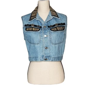 Streets Ahead Size Large Button Studded Light Wash  Denim Vest crop jacket  - Picture 1 of 12