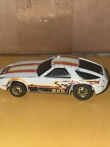 1982 Hot Wheels White P-928 Porsche Gold Rims Hot Ones Hong Kong, Black Orange - Picture 1 of 6
