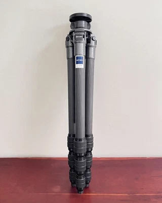 Trípode de fibra de carbono Gitzo G1228 serie 2 montañero con columna central - COMO NUEVO Foto 1 de 4