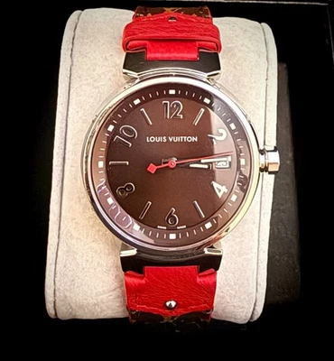 Reloj Louis Vuitton LV Tambour usado. Esfera de acero, correa de cuero marrón y rojo Foto 1 de 4