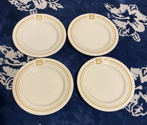 Vintage Walt Disney World Mickey Mouse B&B Plates Set of 4 USA 301B - Picture 1 of 5