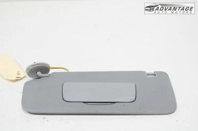 Chevrolet Blazer 2019-2022 parasol delantero izquierdo con espejo OEM Foto 1 de 4