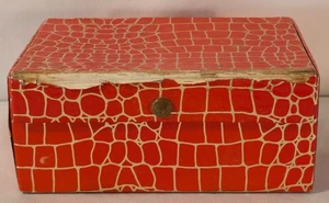 Polvo de polvo nacarado Ultima de colección en caja dañada con soplo de polvo-FamousBarr - Imagen 1 de 11