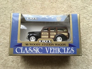 C1988 VINTAGE ERTL MINT BOXED CLASSIC VEHICLES ‘40 WOODY STATION WAGON - Picture 1 of 6