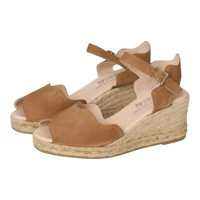 Eric Michael Lupa Espadrille Sandal Women's Sz 37 (US7) Tan Wedge - Image 1 of 4