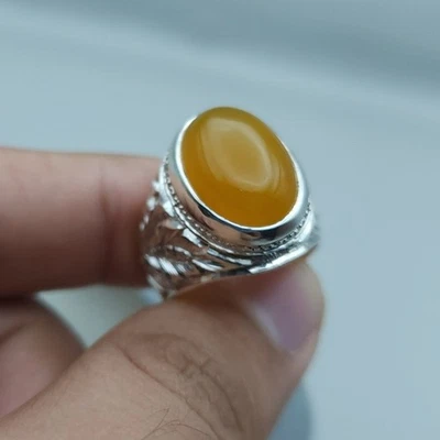 Anillo Aqeeq amarillo sin tratar Anillo Yemení Aqeeq para hombre - Anillo de ágata Anillo Yamani Akik Foto 1 de 4